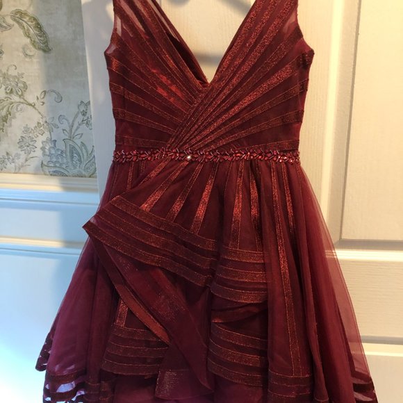 Ellie Wilde by Mon Cheri Dress, Size 6. - Picture 3 of 8